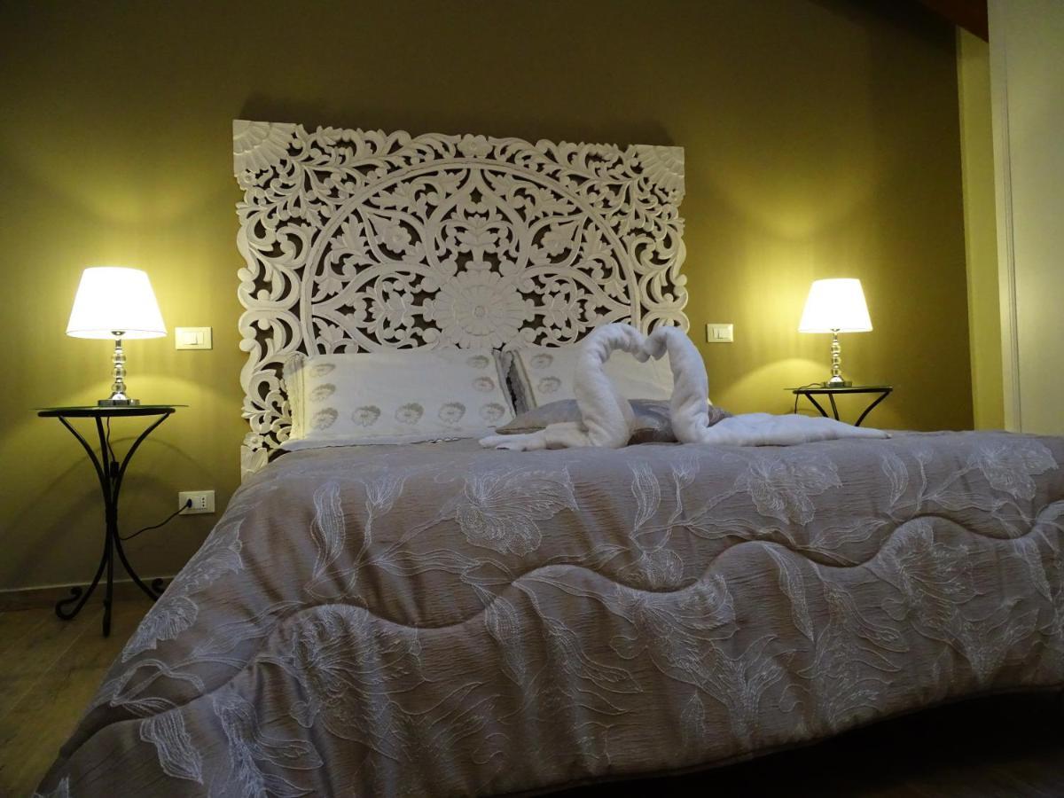 Agora' Castelnuovo Della Daunia Bed & Breakfast Bagian luar foto